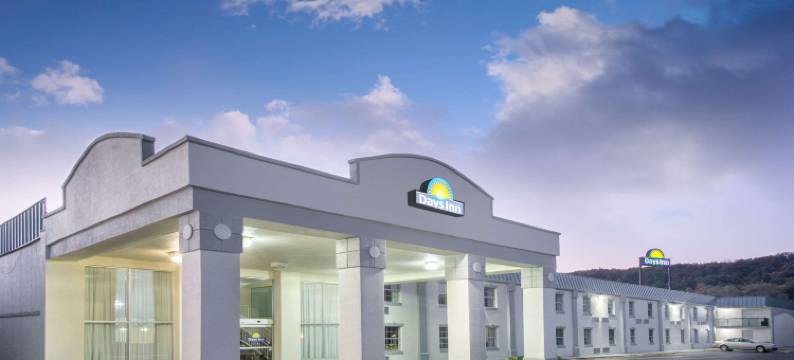 温德姆戴斯酒店 罗阿诺克/霍林斯 靠近I-81(Days Inn by Wyndham Roanoke/Hollins Near I-81)图片