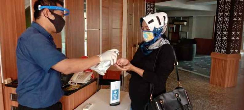 三宝垄弗维尔班达拉酒店(Fovere Bandara Semarang)图片