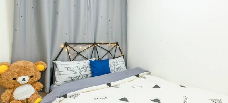 隔壁老王sara民宿(芳华路1号分店)图片