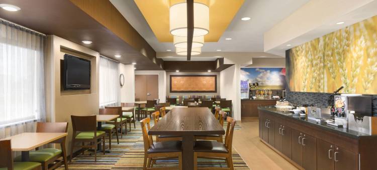 萨吉诺万枫酒店(Fairfield Inn & Suites Saginaw)图片