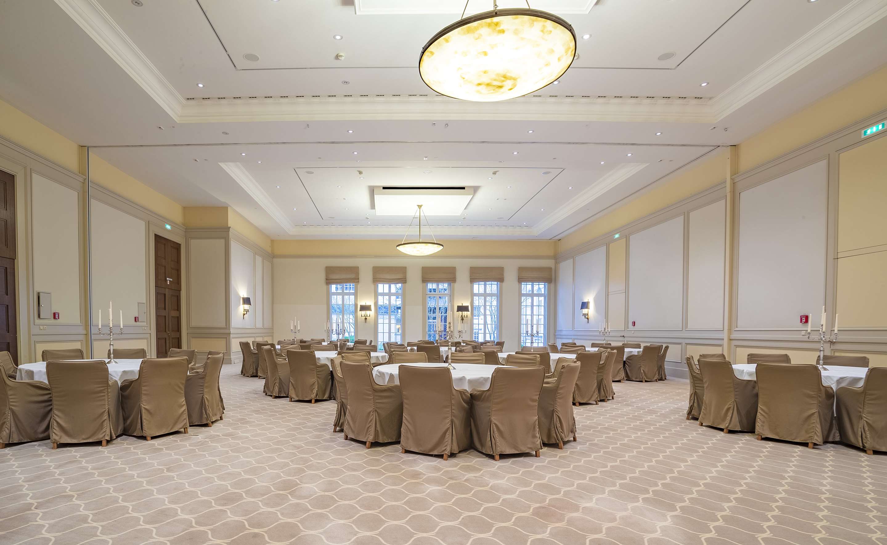 Parkhotel Quellenhof AachenOver view