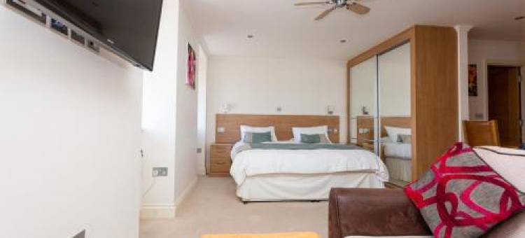 波特豪尔套房公寓(Porthole Suites)图片