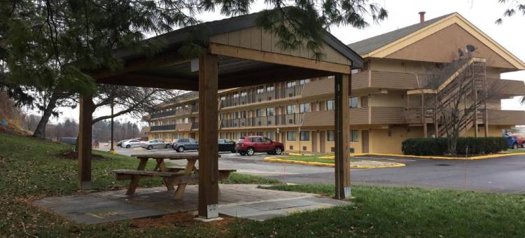 匹兹堡机场美洲最佳价值酒店(Americas Best Value Inn-Pittsburgh Airport)图片