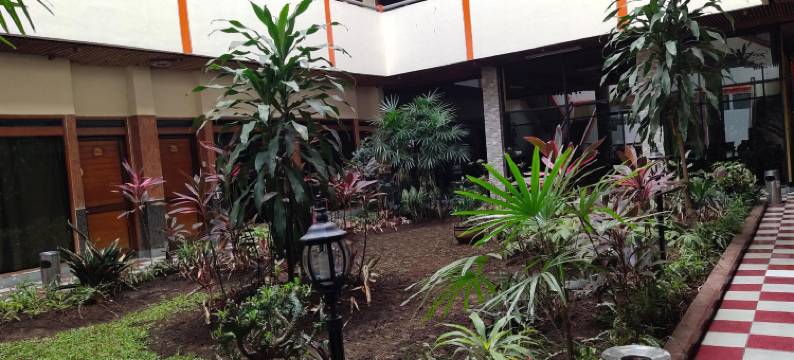 万隆佩迈酒店(Hotel Bandung Permai)图片