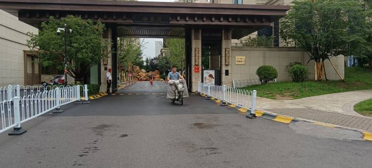 黄岛区简单民宿(双珠路分店)图片