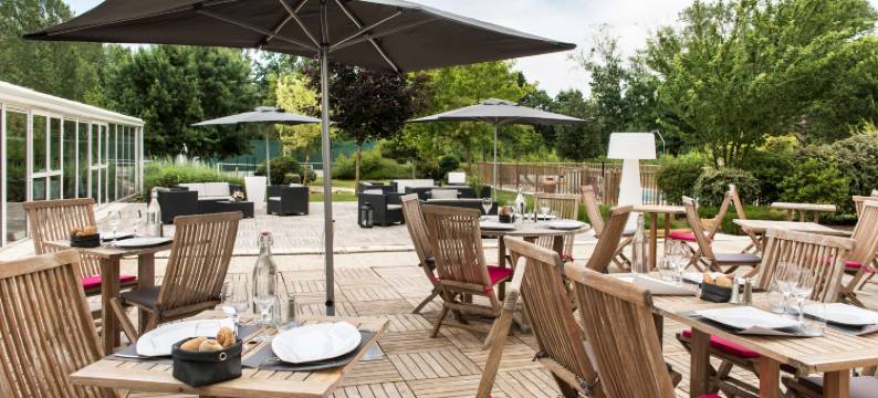 基里亚德旅游酒店–茹埃莱图尔(Kyriad Tours - Joue les Tours)图片