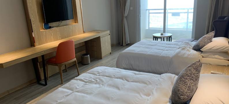 月亮湾房东小海公寓(海湾大道分店)图片