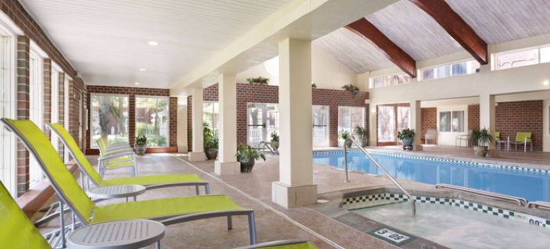 大急流城机场温德姆花园酒店(Wyndham Garden Grand Rapids Airport)图片