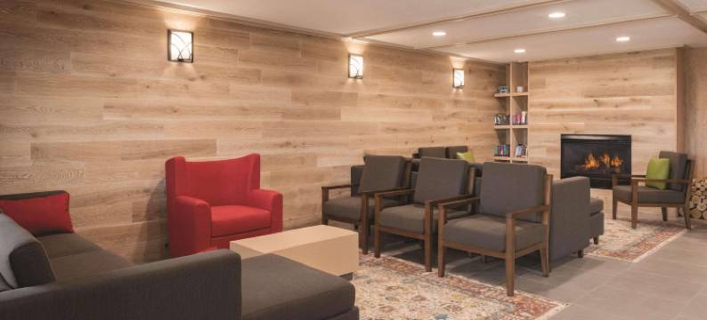 佩拉丽怡酒店(Country Inn & Suites by Radisson, Pella, IA)图片