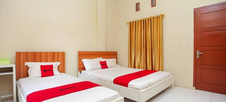 红多兹酒店-近普林瑟乌穆罕默迪耶大学(RedDoorz Near Universitas Muhammadiyah Pringsewu)图片