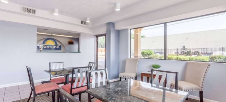 克林顿戴斯酒店(Days Inn by Wyndham Clinton)图片