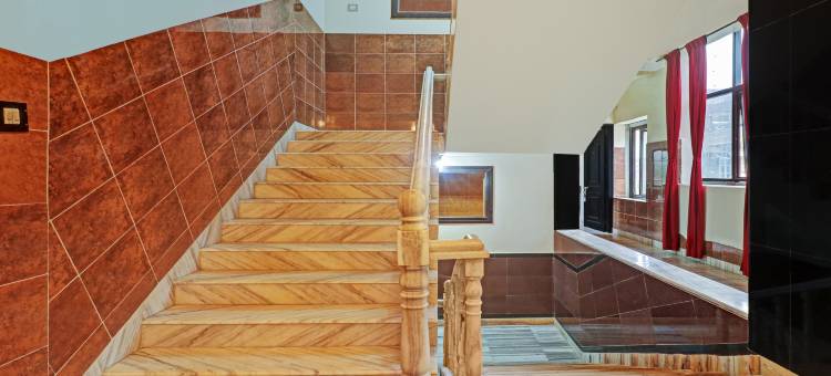 Itsy酒店山城，距离马迪克里堡500米(Itsy Hotels Hill Town, 500 Mtrs from Madikeri Fort)图片