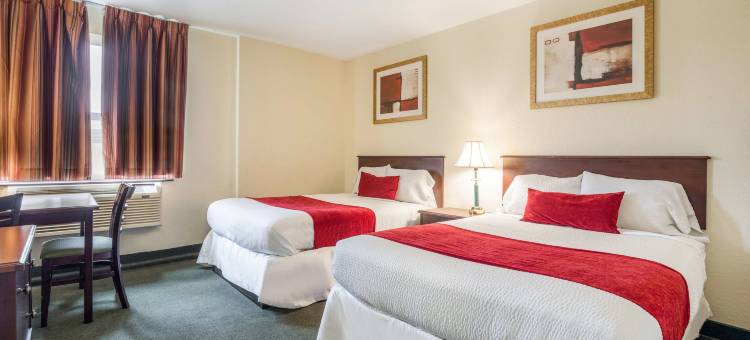 奥里利亚骑士酒店(Knights Inn Orillia)图片