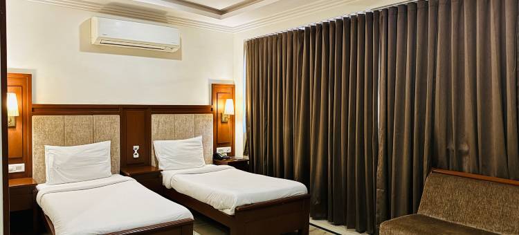 凯拉什国际酒店(Hotel Kailash International)图片