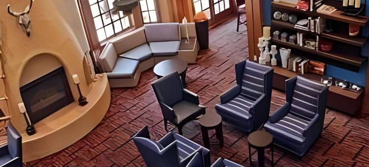 法明顿万怡酒店(Courtyard Farmington)图片