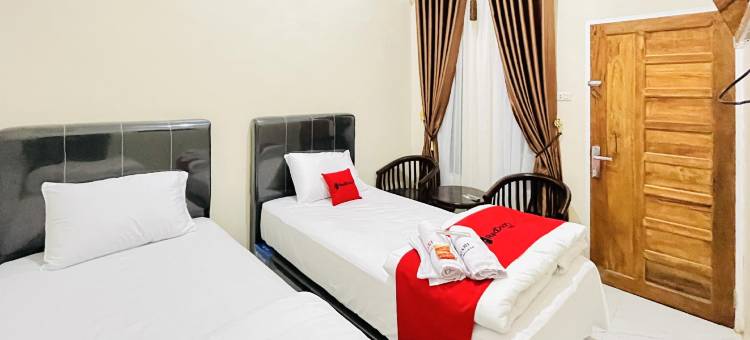 RedDoorz @ Gunari Guest House Merek Karo图片