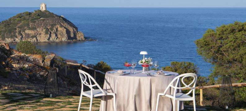 撒丁岛奇亚海湾度假村-希尔顿格芮精选酒店(Baia Chia Laguna Resort, Curio Collection by Hilton)图片