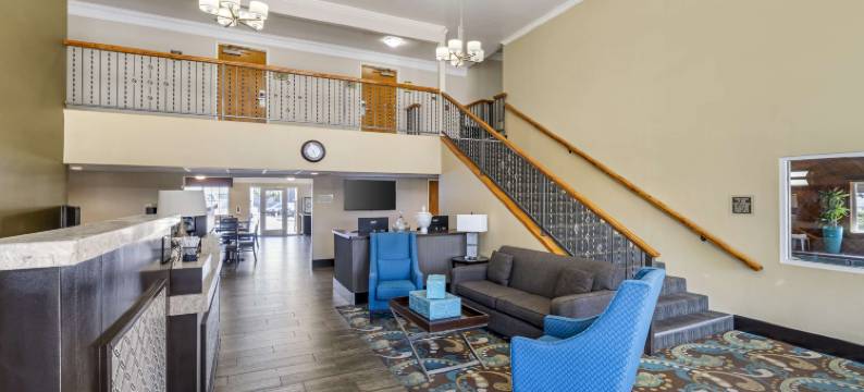 自由贝斯特韦斯特酒店(Best Western Liberty Inn)图片