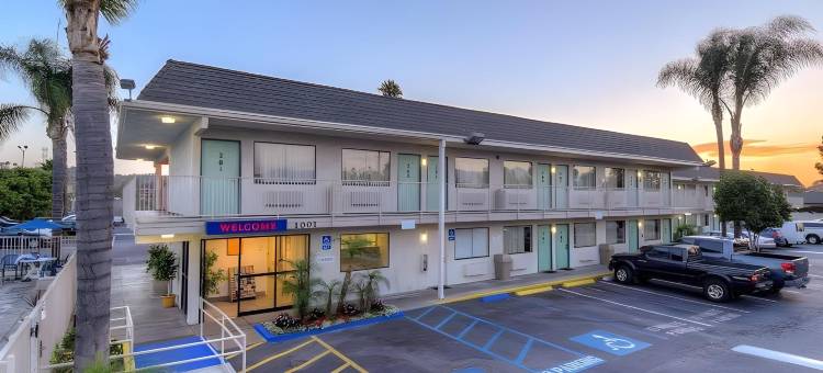 洛杉矶柔似密6号汽车旅馆(Motel 6 Rosemead, CA - Los Angeles)图片