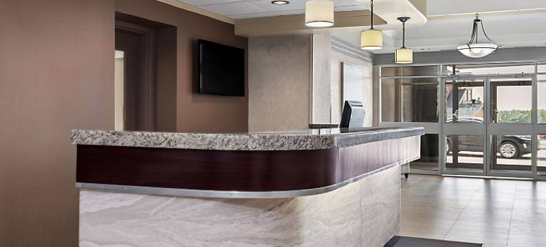 天鹅堡贝斯特韦斯特酒店(Best Western Swan Castle Inn)图片