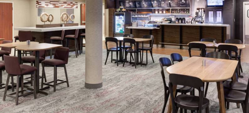 伯明翰特拉斯维尔万豪万怡酒店(Courtyard Birmingham Trussville)图片