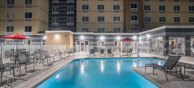 盖恩斯维尔I-75万枫酒店及套房(Fairfield Inn & Suites Gainesville I-75)图片
