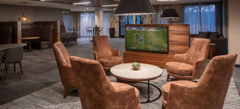 弗洛伦斯辛辛那提机场南万怡酒店(Courtyard Cincinnati Airport South/Florence)图片