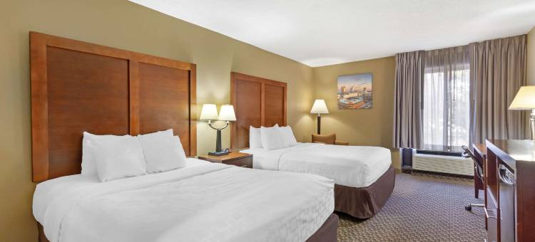 克拉丽奥酒店研究三角园达勒姆(Clarion Pointe Research Triangle Park Durham)图片