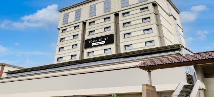 Super Townhouse Anand图片