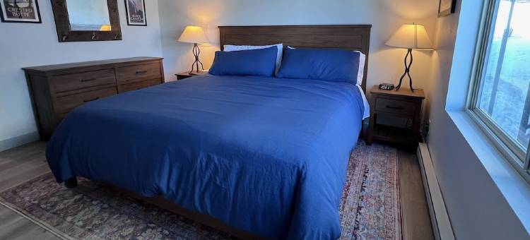 Mt. Crested Butte first-floor condo - Pool & Hot Tub - Walk or bus to ski base图片