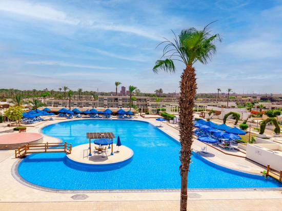 开罗金字塔公园度假村