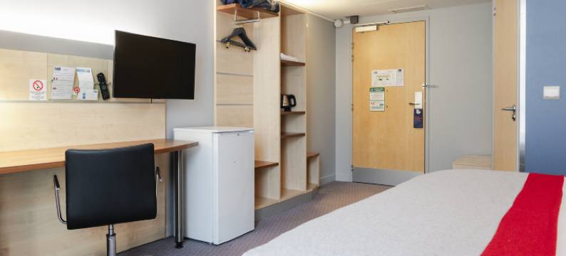 圣 - 纳泽尔智选假日酒店(Holiday Inn Express SAINT - NAZAIRE by IHG)图片