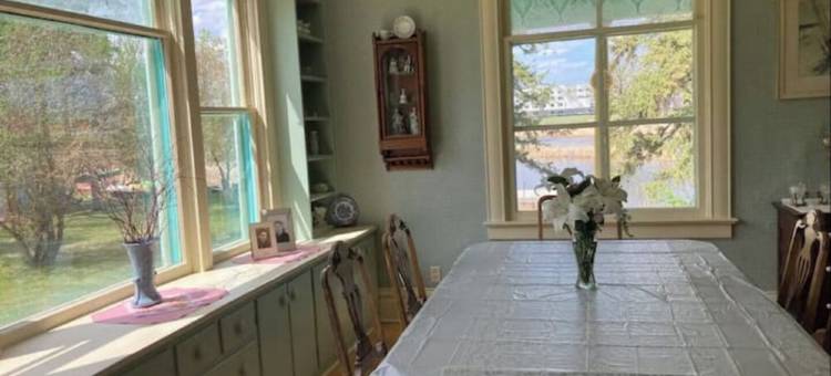 Rivers Edge Victorian Inn图片