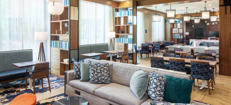 波士顿海港区欢朋酒店(Hampton Inn by Hilton Boston Seaport District)图片