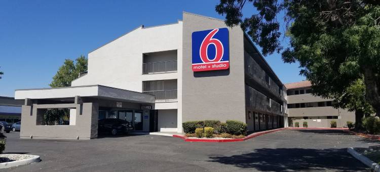 Motel 6萨克拉门托，加利福尼亚州 - Natomas和SMF机场(Motel 6 Sacramento, CA – Natomas & Smf Airport)图片