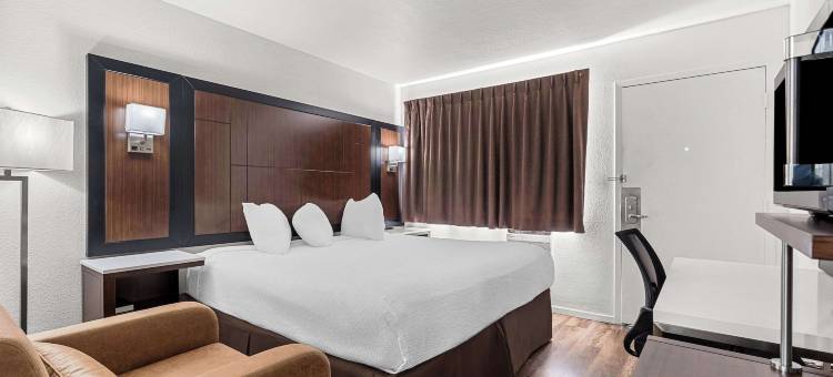 伊科诺旅馆斯托克顿近 I-5展览会场(Econo Lodge Stockton Near I-5 Fairgrounds)图片