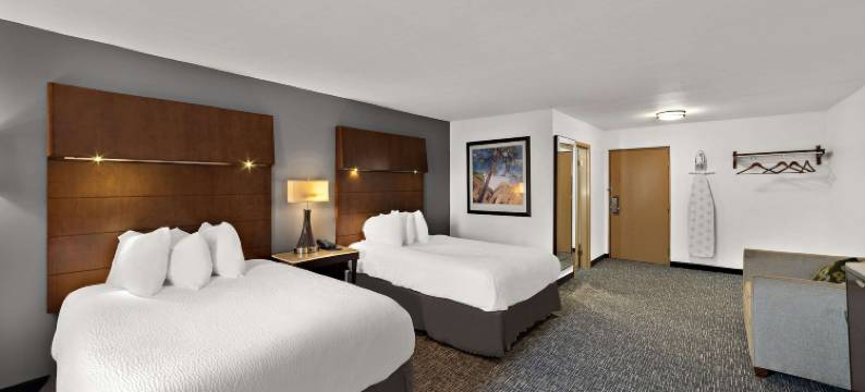 品质酒店及套房卡里布(Quality Inn & Suites)图片