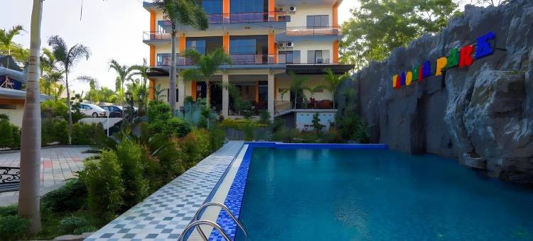 格兰德瓦洛尼亚酒店(Grand Valonia Hotel Cafe & Park Jember)图片