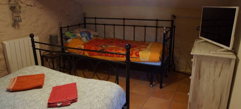 奥尼奥尔修道院(Chambres d´Hôtes Prieuré d'Orniols)图片