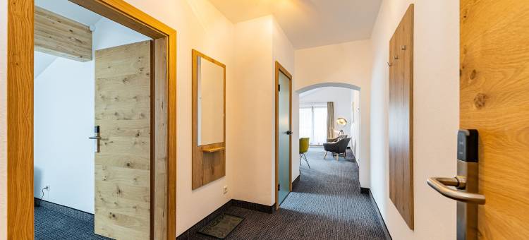 艾德思贝格弗莱尔贝格酒店(Berghotel & Chalets Adersberg Chiemgau Card Kostenfrei)图片