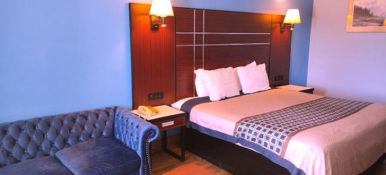 OYO密西西比里奇兰德/杰克逊机场49号高速公路酒店(Rodeway Inn)图片