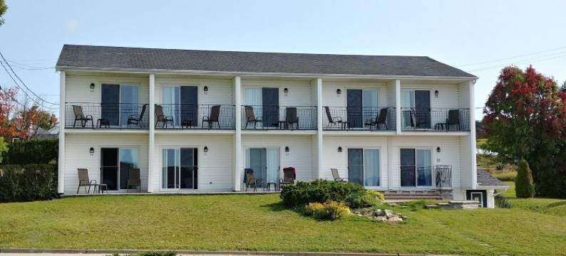 阿尔伯格诺斯艾克斯旅馆(Auberge de Nos Aieux)图片