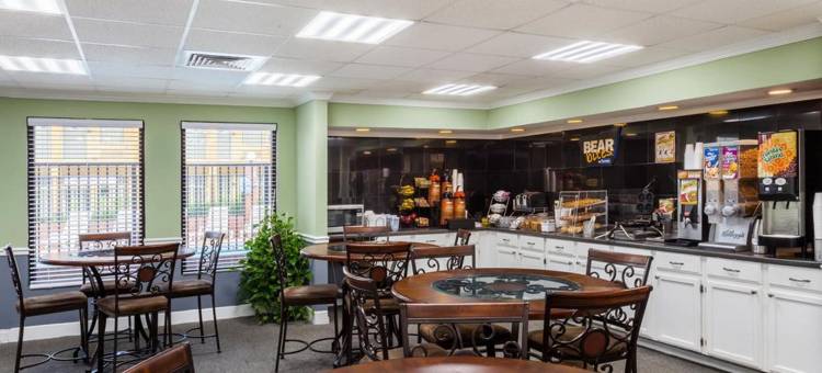 萨凡纳北温特沃斯港凯艺酒店(Quality Inn Port Wentworth Savannah North)图片