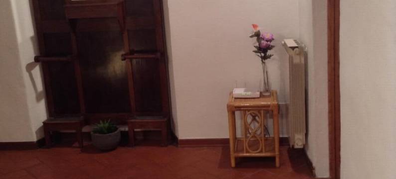 韦鲁迪尼一号公寓(Vellutini Number One)图片