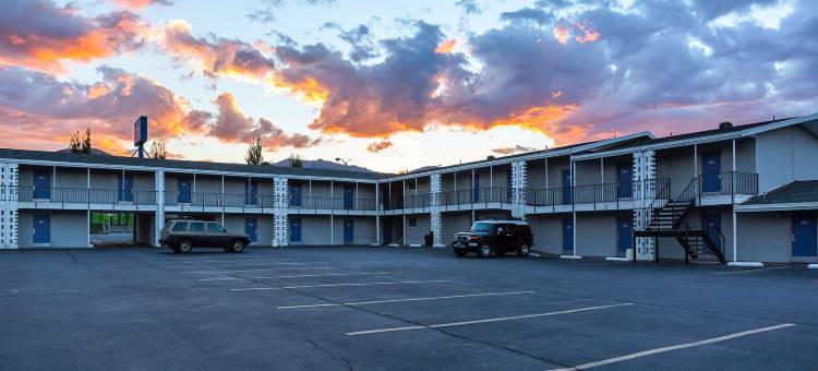 文纳奇6号汽车旅馆(Motel 6 Wenatchee, WA)图片