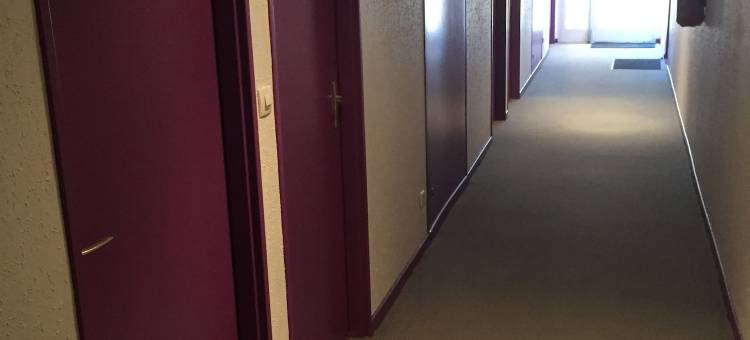 凡尔登尊贵酒店-真实巴拉丁斯(Hôtel Restaurant le Privilège - Authentic by Balladins)图片