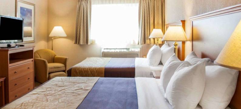 品质酒店-柯克兰(Quality Inn Kirkland)图片