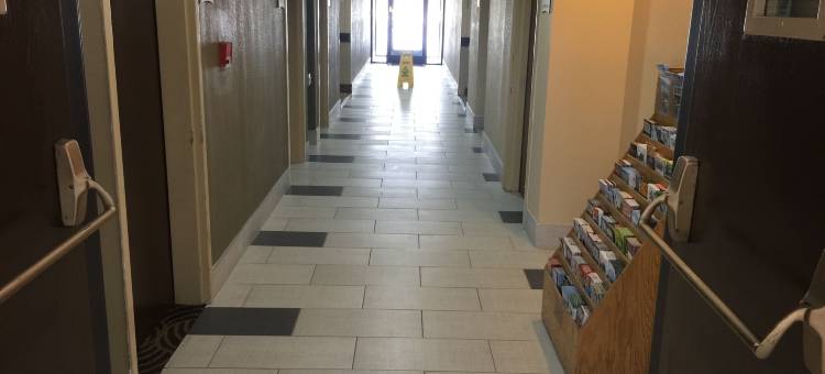 弗洛伦斯辛辛那提南凯艺套房酒店(Quality Inn & Suites Florence - Cincinnati South)图片