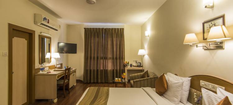 浦那公园中央舒适E套房酒店(Hotel Park Central Koregaon Park)图片