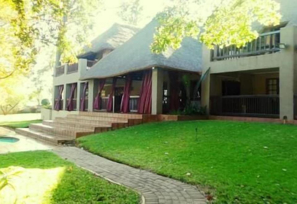 Monchique Boutique Guest House Hotel Overview